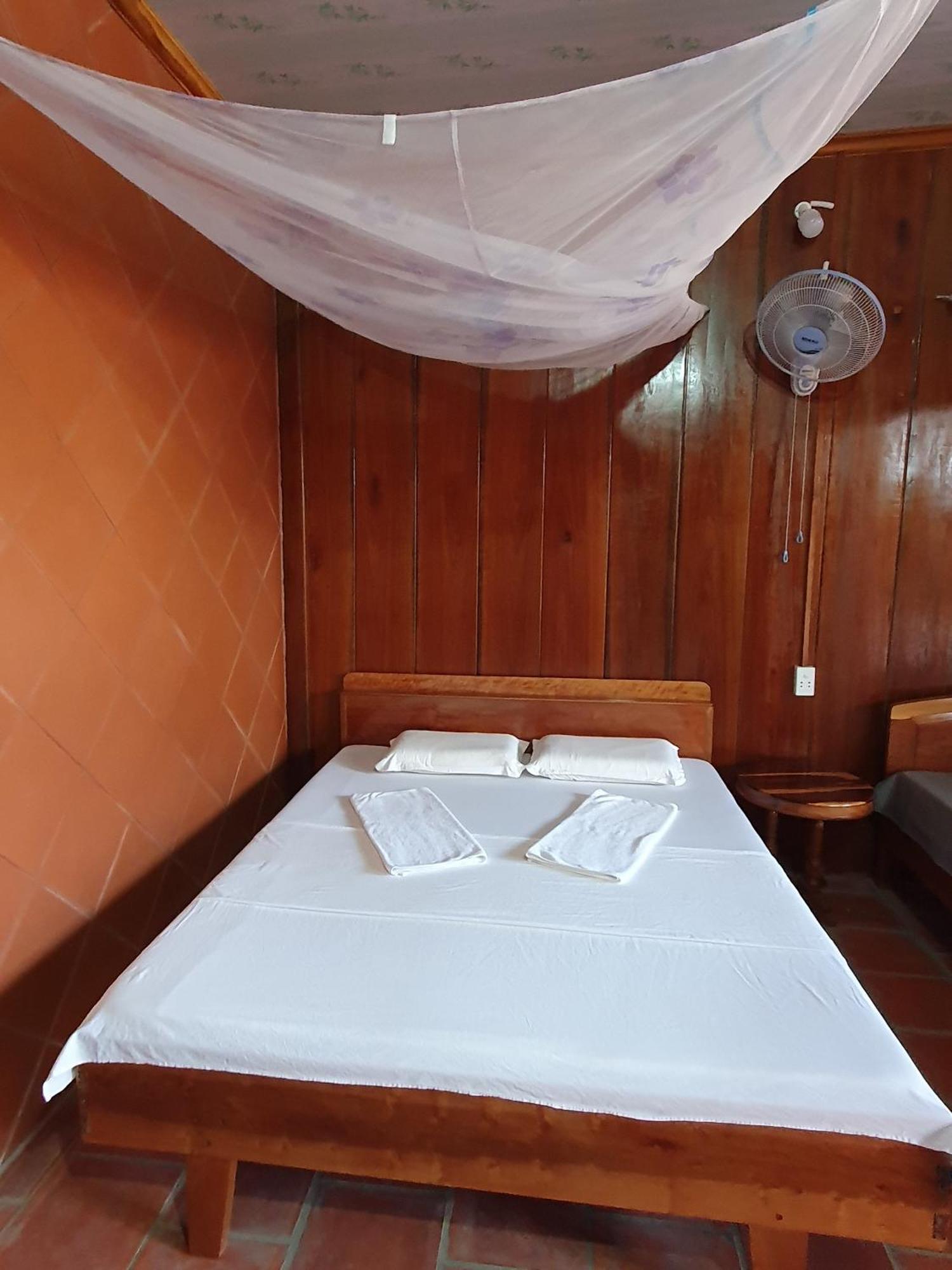 Ba Linh Bed & Breakfast 2*