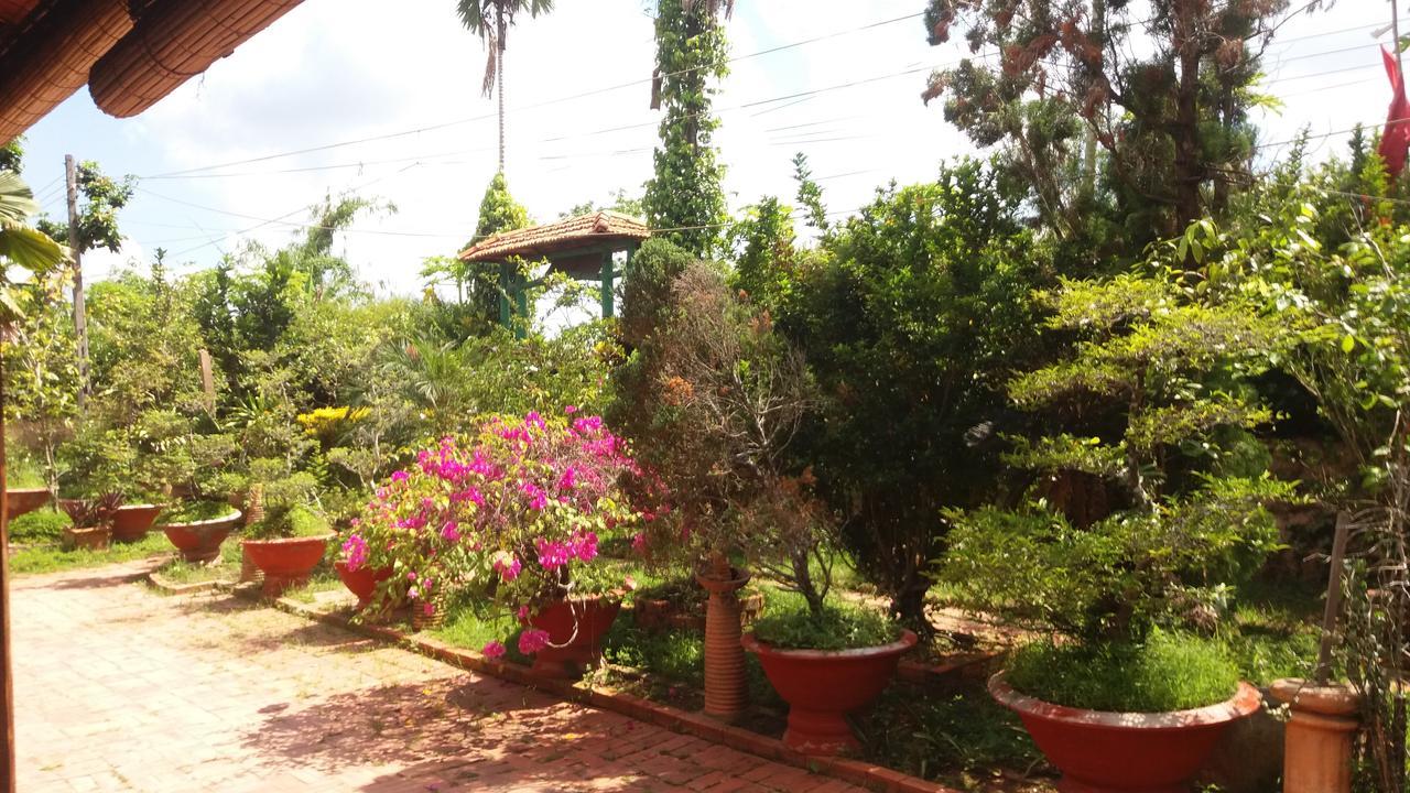 Bed & Breakfast Ba Linh 2*